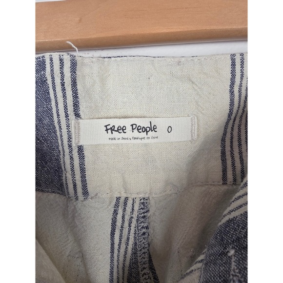 Free‎ People Striped Wide Leg Flare Pants Size 0 Raw Hem High Waist Boho Chic - Picture 7 of 9